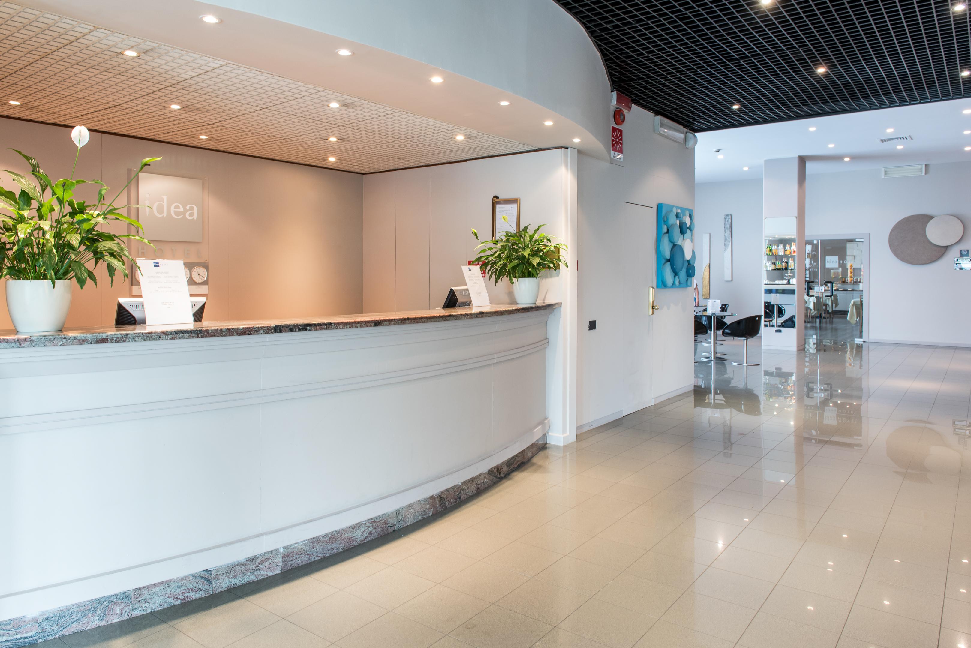 Idea Hotel Piacenza Zewnętrze zdjęcie