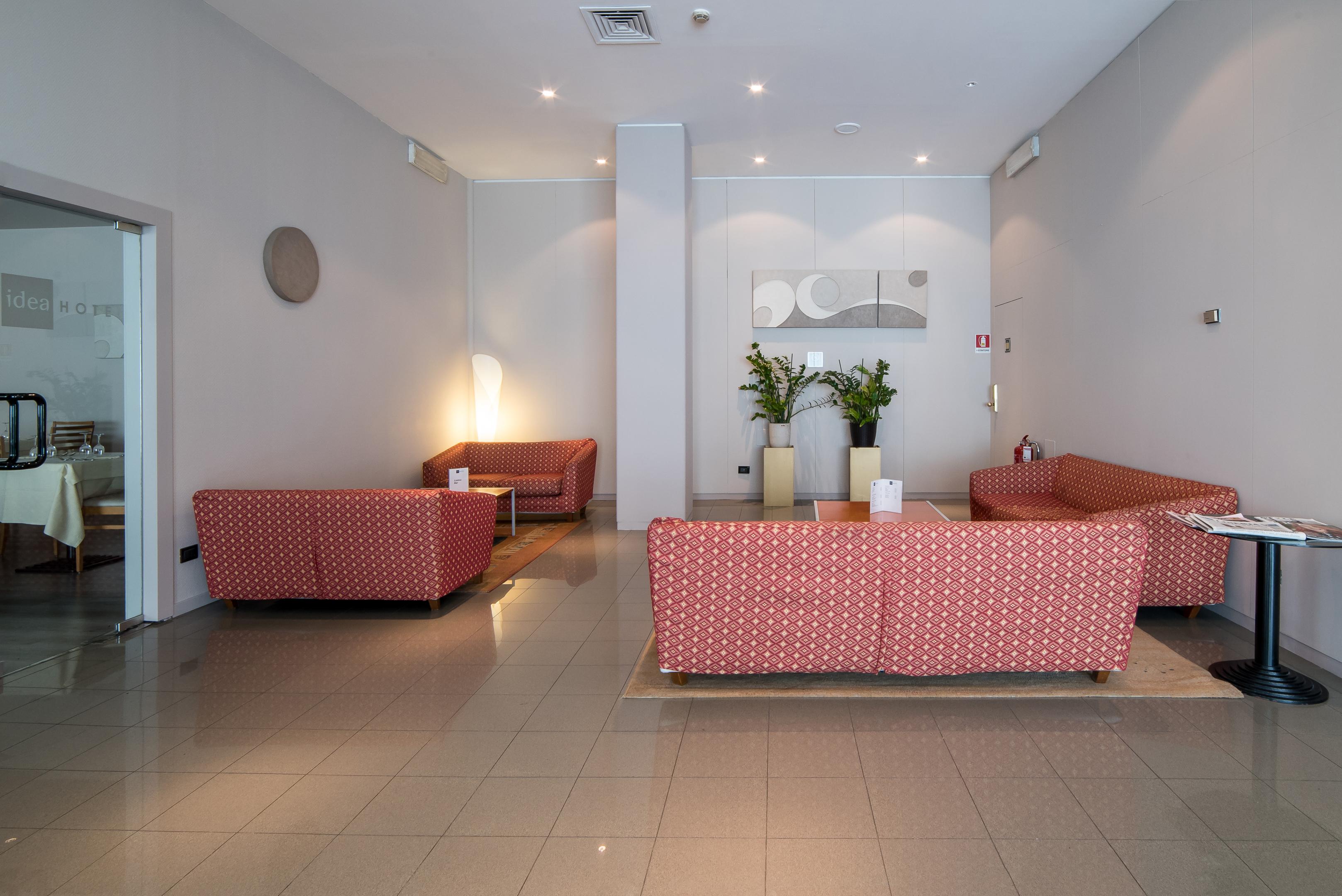 Idea Hotel Piacenza Zewnętrze zdjęcie