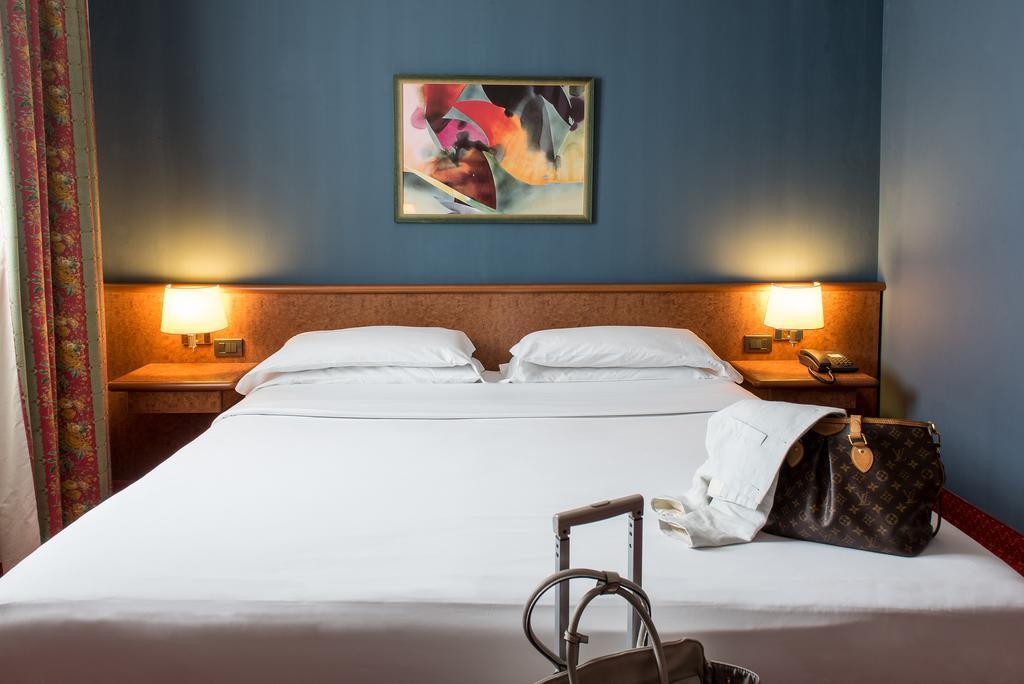 Idea Hotel Piacenza Zewnętrze zdjęcie