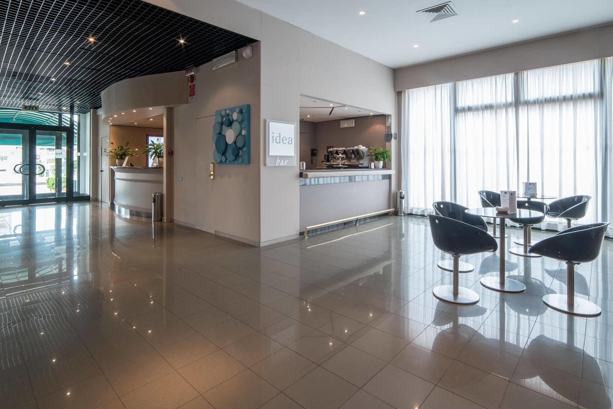 Idea Hotel Piacenza Zewnętrze zdjęcie