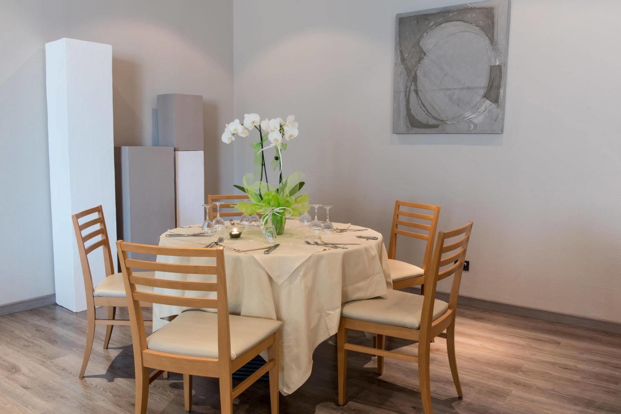 Idea Hotel Piacenza Zewnętrze zdjęcie