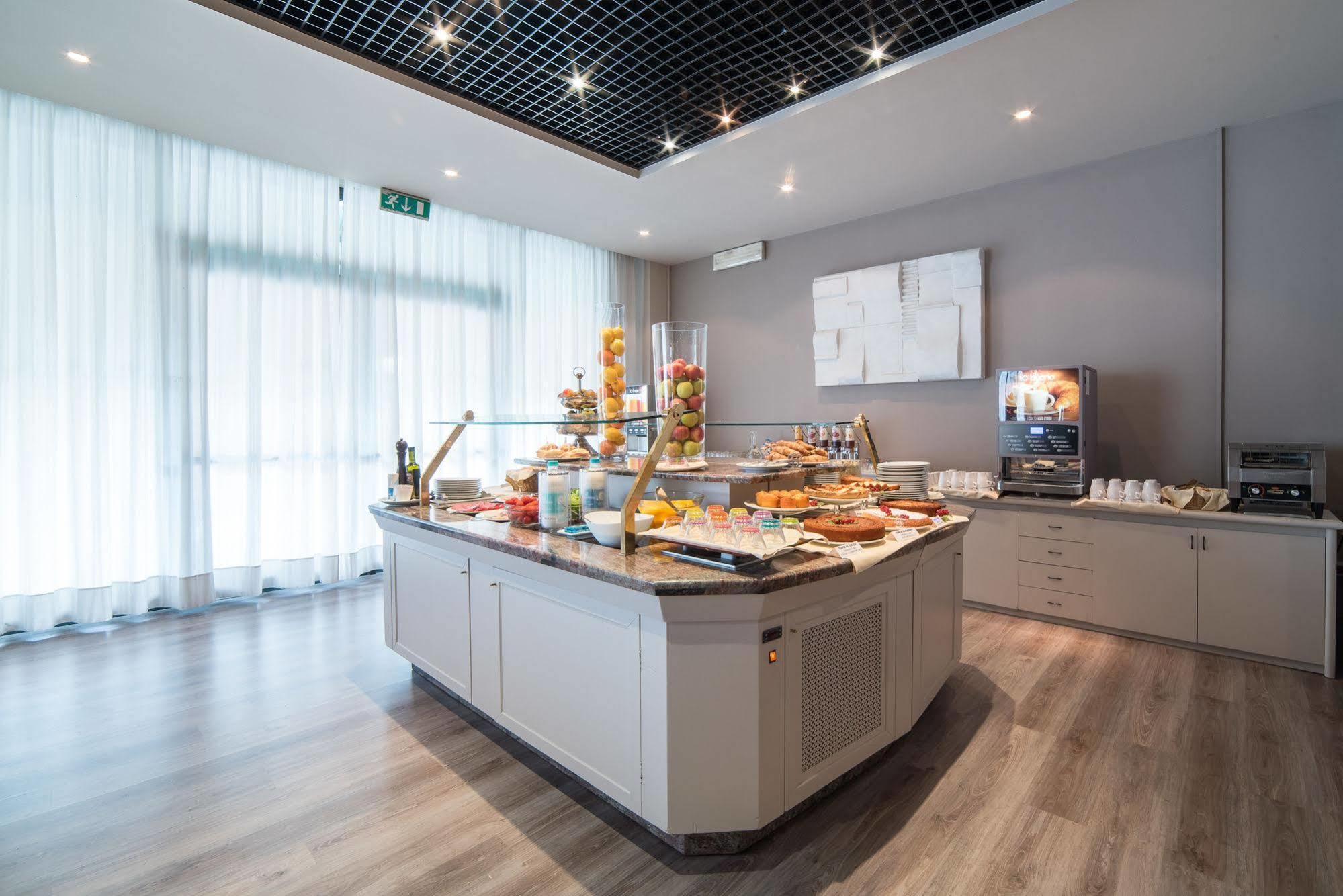 Idea Hotel Piacenza Zewnętrze zdjęcie