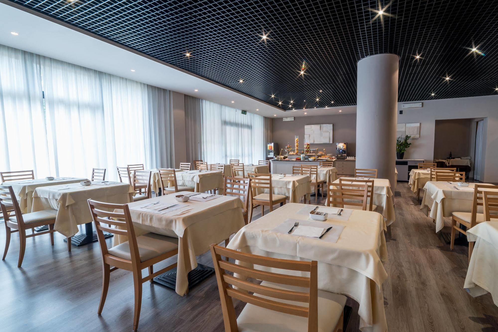 Idea Hotel Piacenza Zewnętrze zdjęcie
